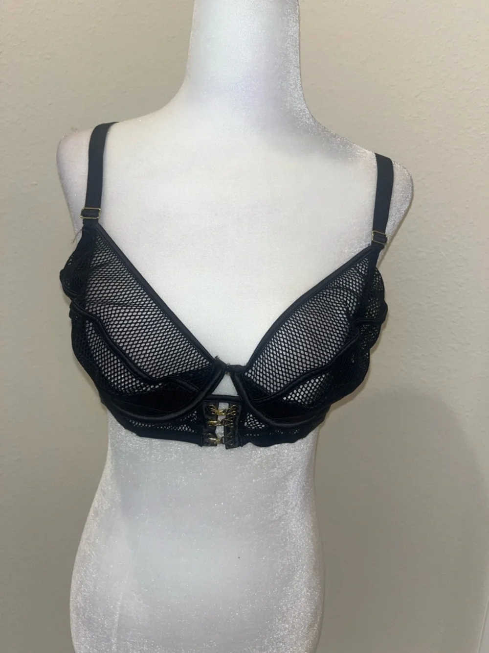 Ann Summers The Superior Black Bra 36D